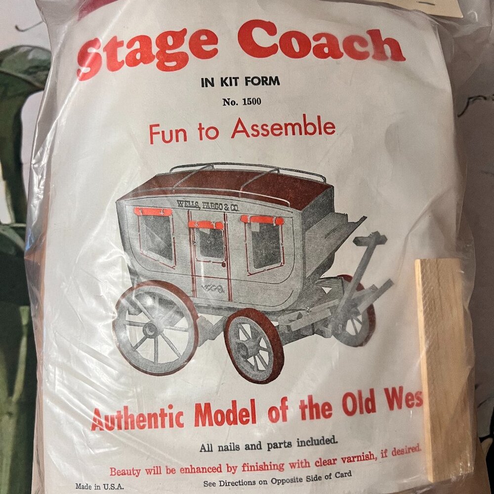 Wells Fargo Old Vintage Wooden Stage Coach Model Kit
